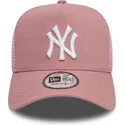 siltovka-zaoblena-ruzova-snapback-9forty-a-frame-league-essential-new-york-yankees-mlb-new-era