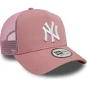 siltovka-zaoblena-ruzova-snapback-9forty-a-frame-league-essential-new-york-yankees-mlb-new-era