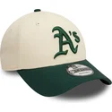 verstellbare-9forty-colour-block-kappe-in-beige-und-grun-der-oakland-athletics-mlb-von-new-era