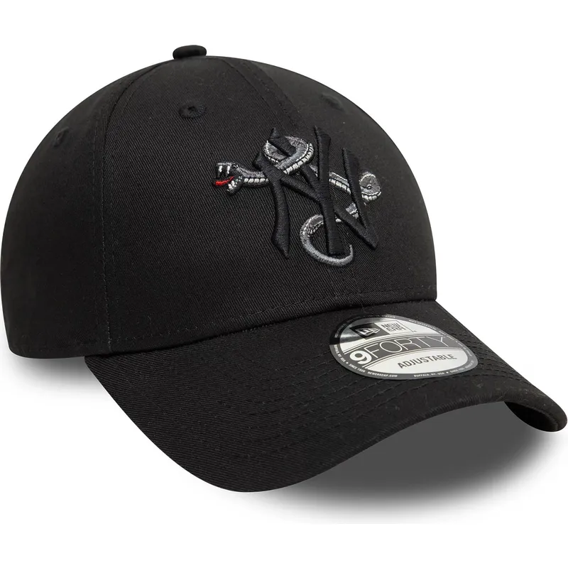 schwarze-verstellbare-curved-cap-mit-schwarzem-logo-9forty-icon-der-new-york-yankees-mlb-snake-von-new-era