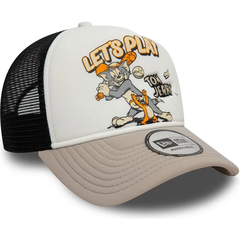 9forty-a-frame-trucker-cap-in-weiss-beige-und-schwarz-von-tom-und-jerry-looney-tunes-von-new-era