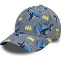 cap-zaoblena-gray-adjustable-strap-pre-deti-9forty-all-over-print-batman-dc-comics-new-era