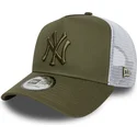siltovky-zaoblena-kamionista-zelena-snapback-a-frame-league-essential-new-york-yankees-mlb-new-era