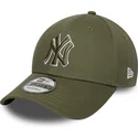cap-zaoblena-green-adjustable-strap-9forty-outline-new-york-yankees-mlb-new-era