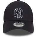 cap-zaoblena-navy-blue-adjustable-strap-9forty-outline-new-york-yankees-mlb-new-era