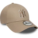 cap-zaoblena-brown-adjustable-strap-claro-9forty-outline-new-york-yankees-mlb-new-era