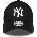 cap-zaoblena-black-adjustable-strap-9twenty-league-essential-new-york-yankees-mlb-new-era