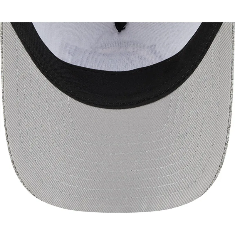 siltovka-zaoblena-siva-snapback-9forty-m-crown-a-frame-cotton-weave-los-angeles-lakers-nba-new-era