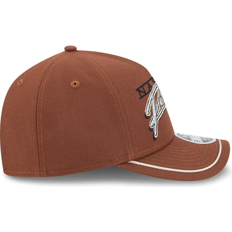 siltovky-zaoblena-hneda-snapback-9forty-m-crown-a-frame-motorsport-nascar-new-era