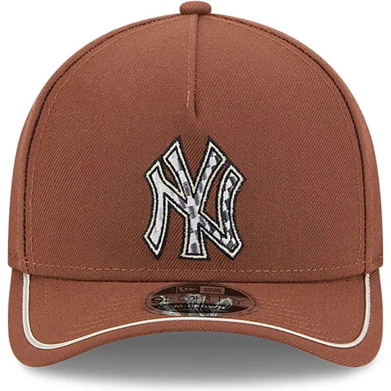 siltovky-zaoblena-hneda-snapback-9forty-m-crown-a-frame-motorsport-new-york-yankees-mlb-new-era