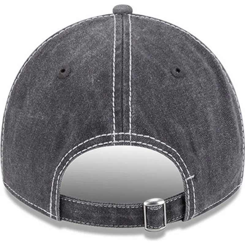 graue-verstellbare-curved-cap-9twenty-washed-contrast-der-las-vegas-raiders-nfl-von-new-era