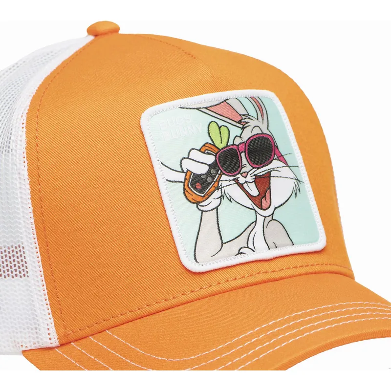 siltovka-zaoblena-oranzova-snapback-loo11-bug2-bugs-bunny-looney-tunes-capslab