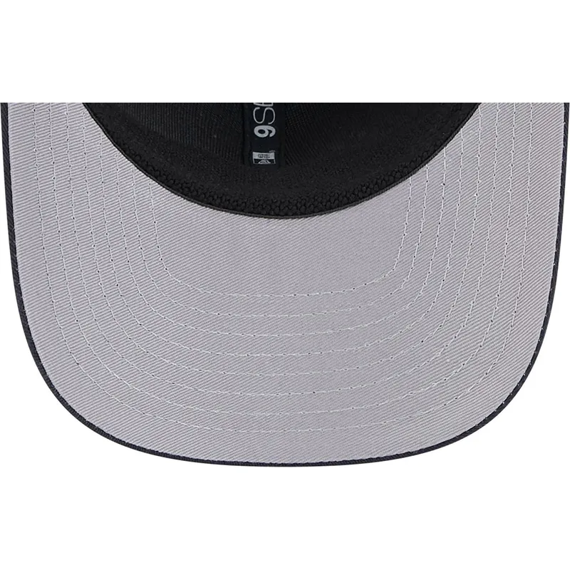 trucker-cap-marineblau-9seventy-stretch-snap-mesh-spring-training-fan-pack-2025-der-new-york-yankees-mlb-von-new-era