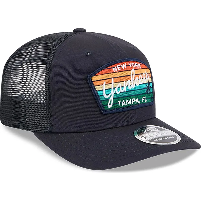 trucker-cap-marineblau-9seventy-stretch-snap-mesh-spring-training-fan-pack-2025-der-new-york-yankees-mlb-von-new-era