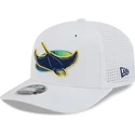 siltovka-zaoblena-biely-snapback-9seventy-perf-spring-training-fan-pack-2025-tampa-bay-rays-mlb-new-era
