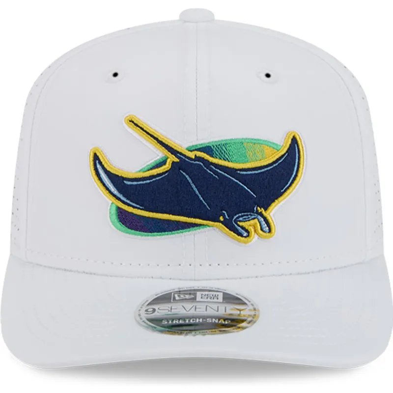 siltovka-zaoblena-biely-snapback-9seventy-perf-spring-training-fan-pack-2025-tampa-bay-rays-mlb-new-era