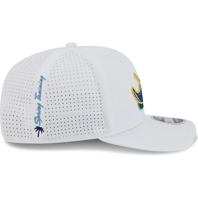 siltovka-zaoblena-biely-snapback-9seventy-perf-spring-training-fan-pack-2025-tampa-bay-rays-mlb-new-era