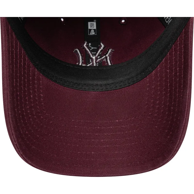 gebogene-bordeauxrote-verstellbare-9twenty-colour-pack-kappe-der-new-york-yankees-mlb-von-new-era gebogene-bordeauxrote-verstellbare-9twenty-colour-pack-kappe-der-new-york-yankees-mlb-von-new-era