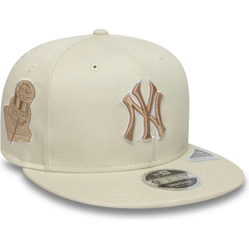 beige-flatcap-snapback-mit-beigem-logo-9fifty-original-fit-world-series-der-new-york-yankees-mlb-von-new-era
