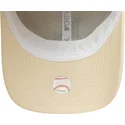 beige-verstellbare-kappe-mit-gebogenem-schirm-und-grunem-logo-9forty-team-outline-der-los-angeles-dodgers-mlb-von-new-era