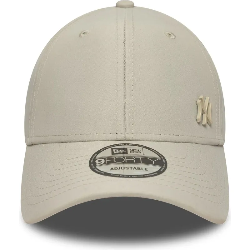 cap-zaoblena-beige-adjustable-strap-9forty-tonal-flawless-new-york-yankees-mlb-new-era