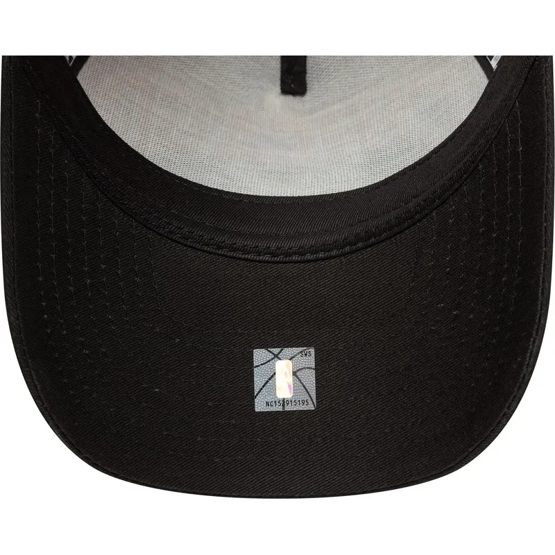 siltovka-zaoblena-cierna-snapback-e-frame-script-chicago-bulls-nba-new-era