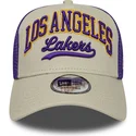 beige-violette-trucker-kappe-e-frame-script-der-los-angeles-lakers-nba-von-new-era
