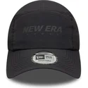 new-era-curved-brim-runner-tech-black-adjustable-cap