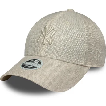 Verstellbare beige Damenkappe 9FORTY Woven New York Yankees MLB von New Era