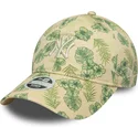 cap-zaoblena-beige-adjustable-strap-9twenty-all-over-print-tropical-new-york-yankees-mlb-new-era