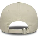 beige-verstellbare-kappe-mit-gebogenem-schirm-9twenty-mini-logo-washed-der-new-york-yankees-mlb-von-new-era