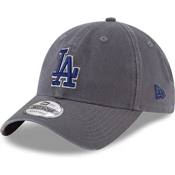 Los Angeles Dodgers MLB 9TWENTY Core Classic graue, verstellbare Kappe mit gebogenem Schirm und blauem Logo von New Era