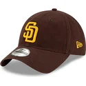 braune-verstellbare-gebogene-kappe-9twenty-core-classic-der-san-diego-padres-mlb-von-new-era