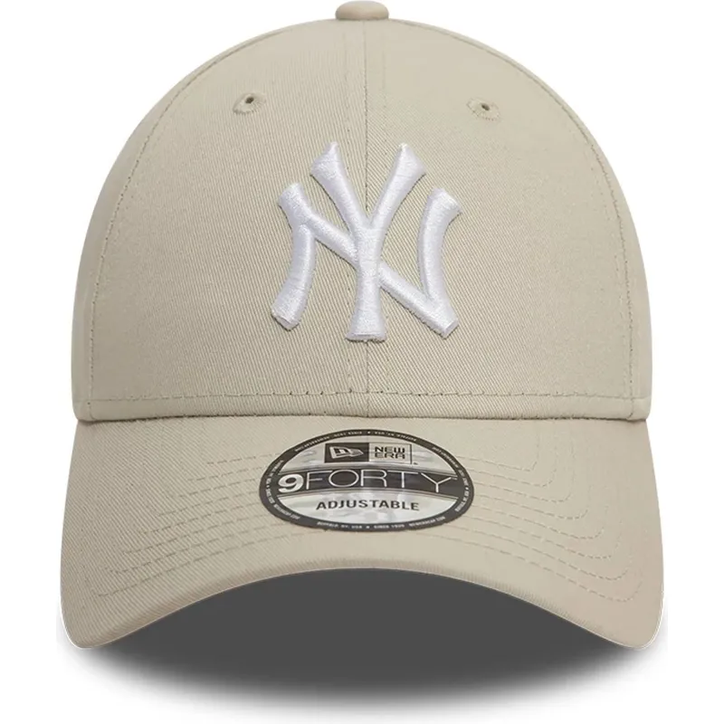 cap-zaoblena-beige-adjustable-strap-9forty-league-essential-new-york-yankees-mlb-new-era