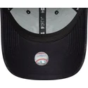 verstellbare-9forty-kappe-mit-gebogenem-schirm-in-marineblau-side-patch-der-new-york-yankees-mlb-von-new-era