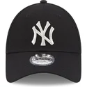 cap-zaoblena-black-adjustable-strap-9forty-metallic-new-york-yankees-mlb-new-era