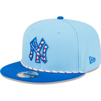 Gorra plana azul snapback 9FIFTY 4th July de New York...