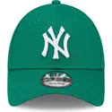 siltovka-zaoblena-zelena-nastavitelny-9forty-league-essential-new-york-yankees-mlb-new-era