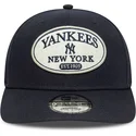 dunkelblaue-gebogene-snapback-kappe-9seventy-stretch-snap-patch-der-new-york-yankees-mlb-von-new-era