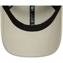 cap-zaoblena-beige-adjustable-strap-9forty-new-era