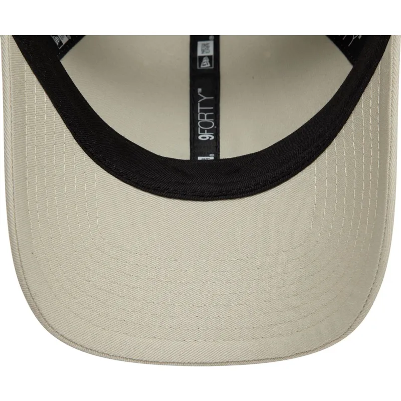 cap-zaoblena-beige-adjustable-strap-9forty-new-era cap-zaoblena-beige-adjustable-strap-9forty-new-era