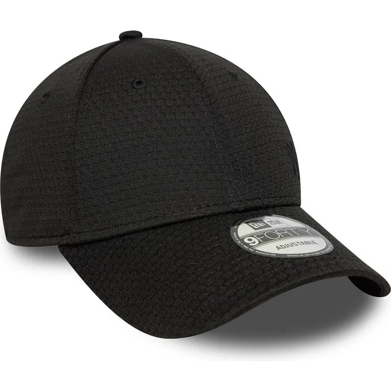 cap-zaoblena-black-snapback-9forty-flawless-mesh-new-york-yankees-mlb-new-era