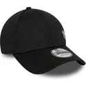 cap-zaoblena-black-snapback-9forty-flawless-mesh-new-york-yankees-mlb-new-era