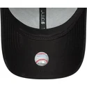 schwarze-verstellbare-kappe-mit-gebogenem-schirm-und-blauem-logo-9forty-ombre-infill-der-new-york-yankees-mlb-von-new-era