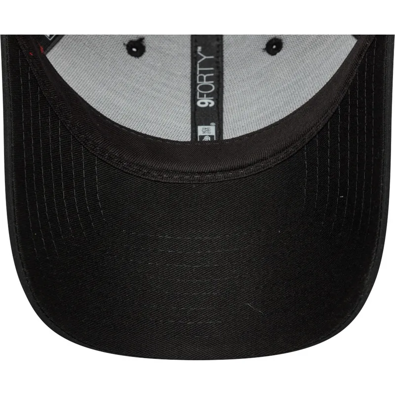 schwarze-und-rote-verstellbare-curved-cap-9forty-logo-von-ducati-motor-motogp-von-new-era