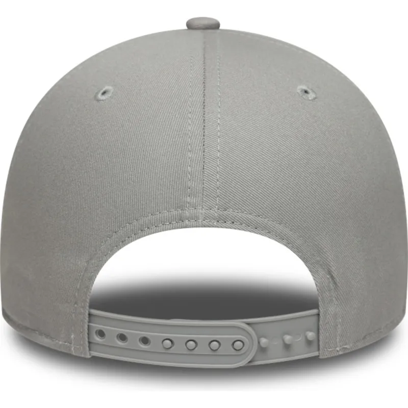 siltovka-zaoblena-siva-snapback-9forty-core-ufc-ultimate-fighting-championship-new-era