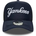 siltovka-zaoblena-tmavomodra-snapback-a-frame-script-new-york-yankees-mlb-new-era