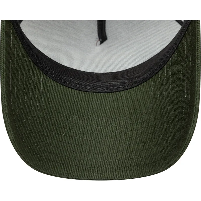 trucker-cap-braun-und-grun-a-frame-animal-patch-buffel-von-new-era