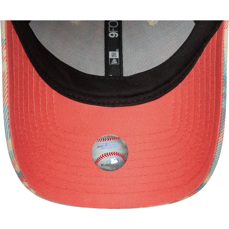 siltovka-zaoblena-ruzova-nastavitelny-9forty-check-new-york-yankees-mlb-new-era