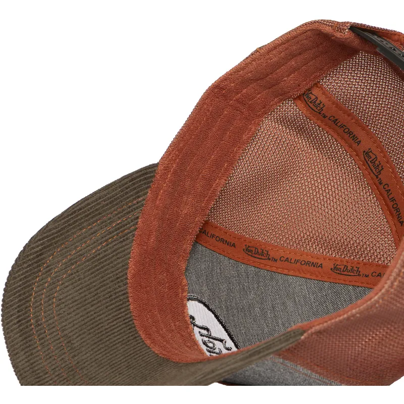 siltovka-zaoblena-hneda-snapback-01-von-dutch